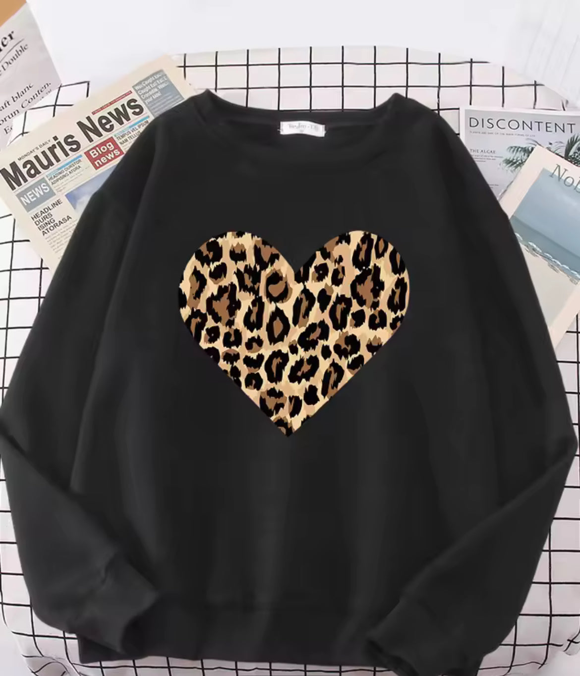 Women’s Leopard Print Heart Jumper 