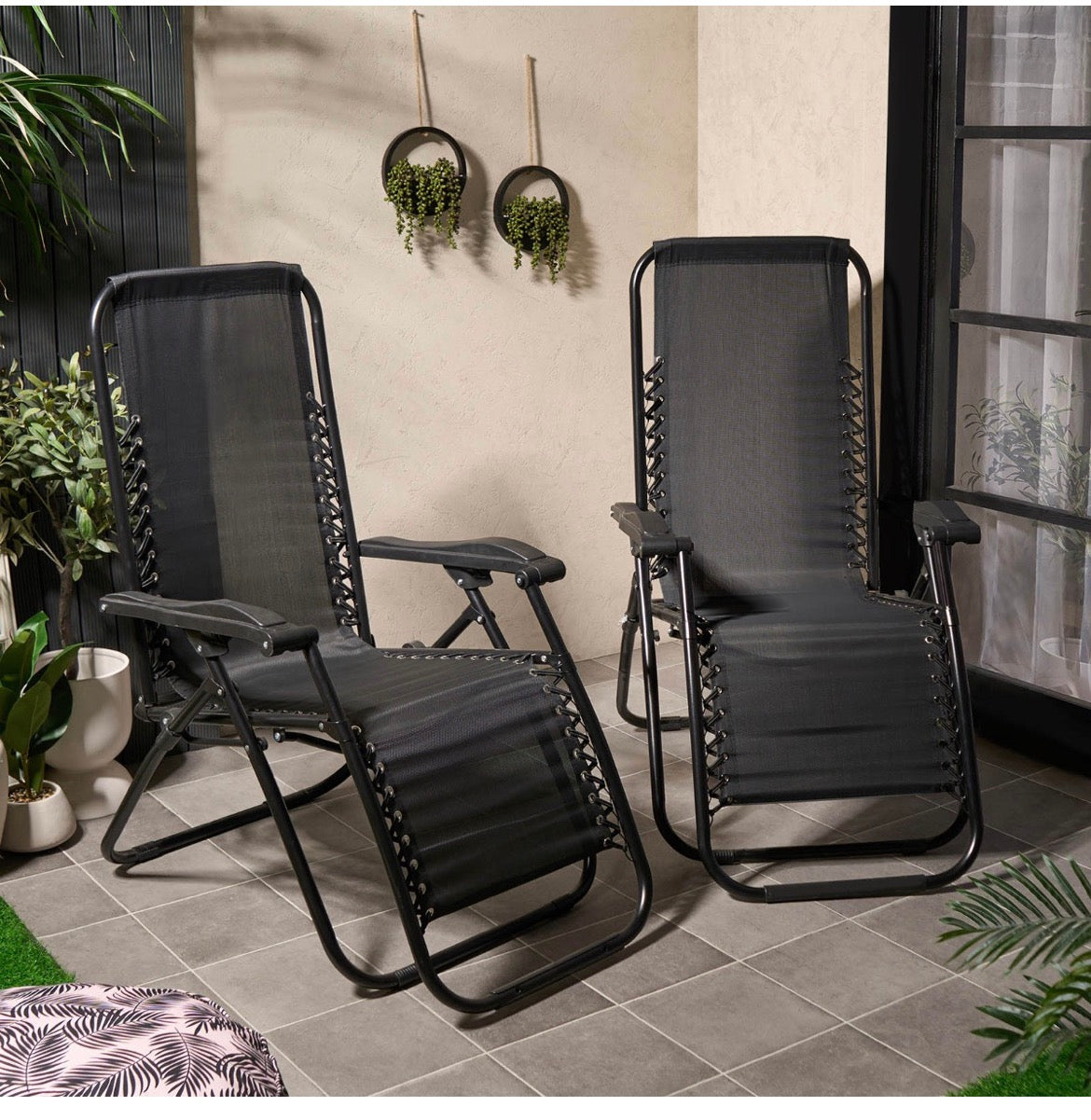 X2 Sun Lounging Chairs