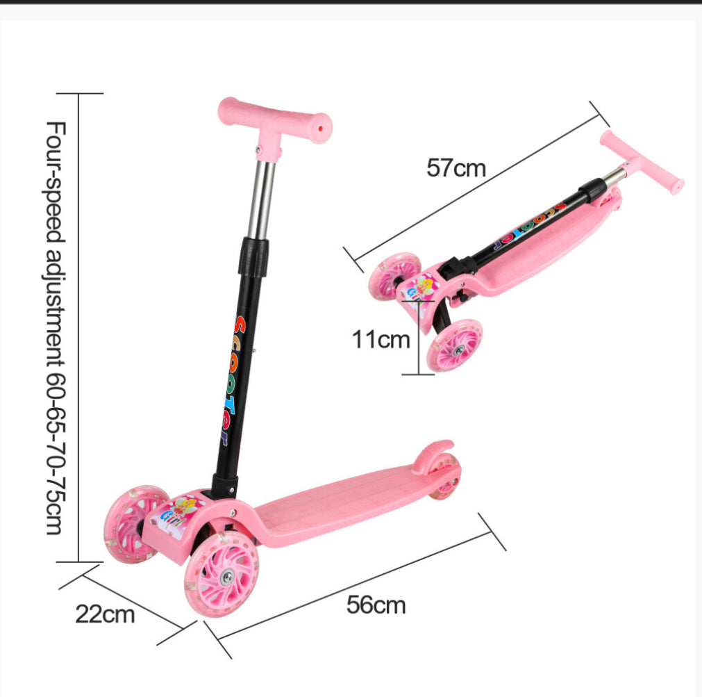 Scooter β 3 Wheels LED Flashing Tilt Scooter