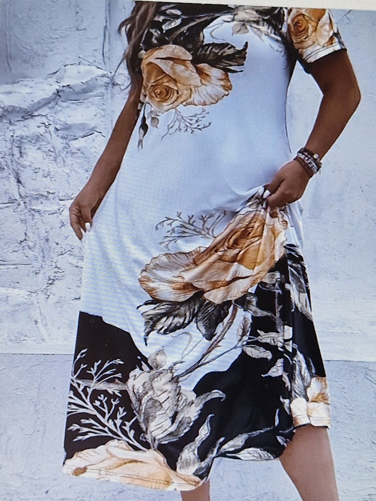 Woman's floral print dress