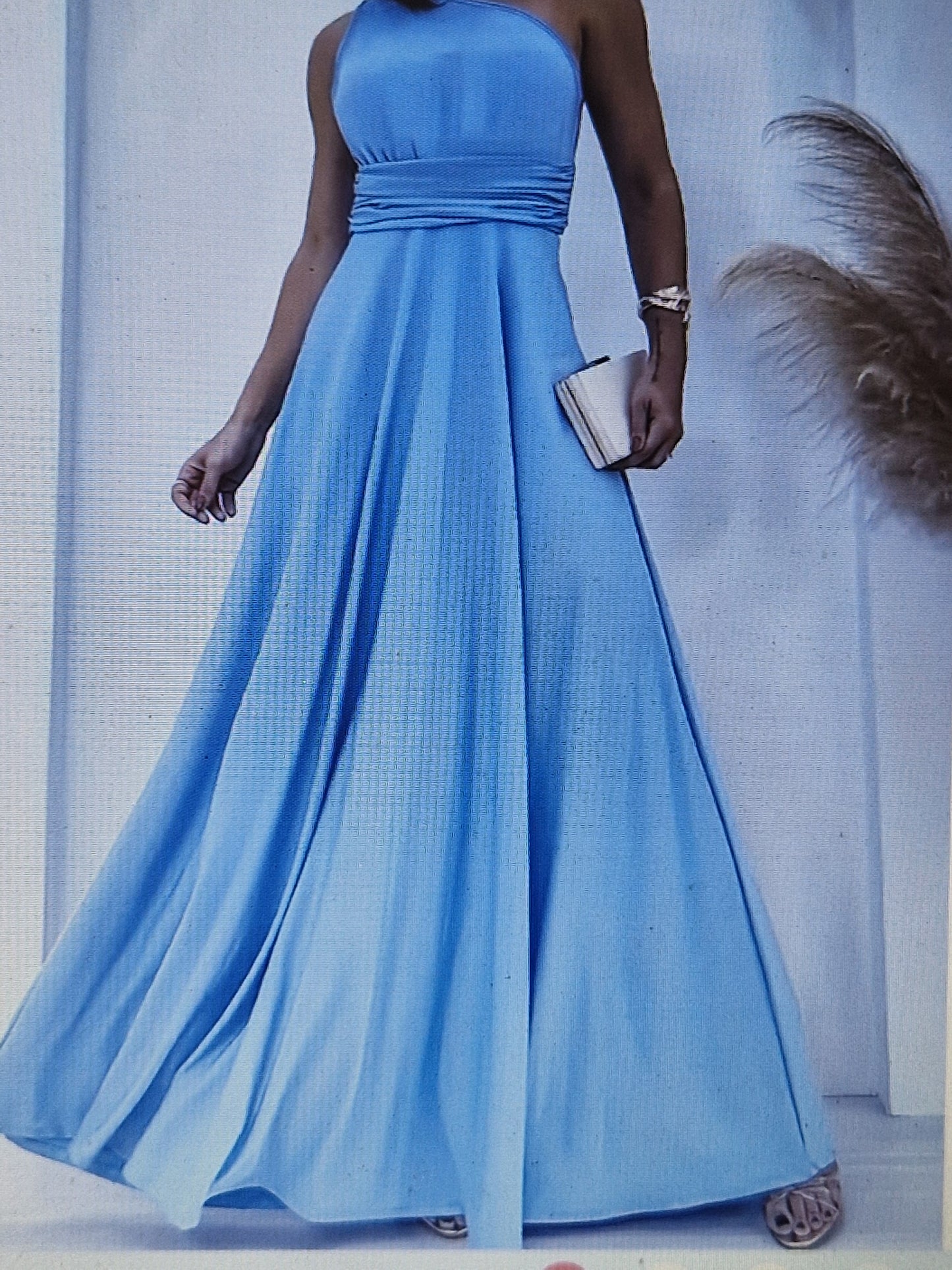 Blue elegant sleeveless dress
