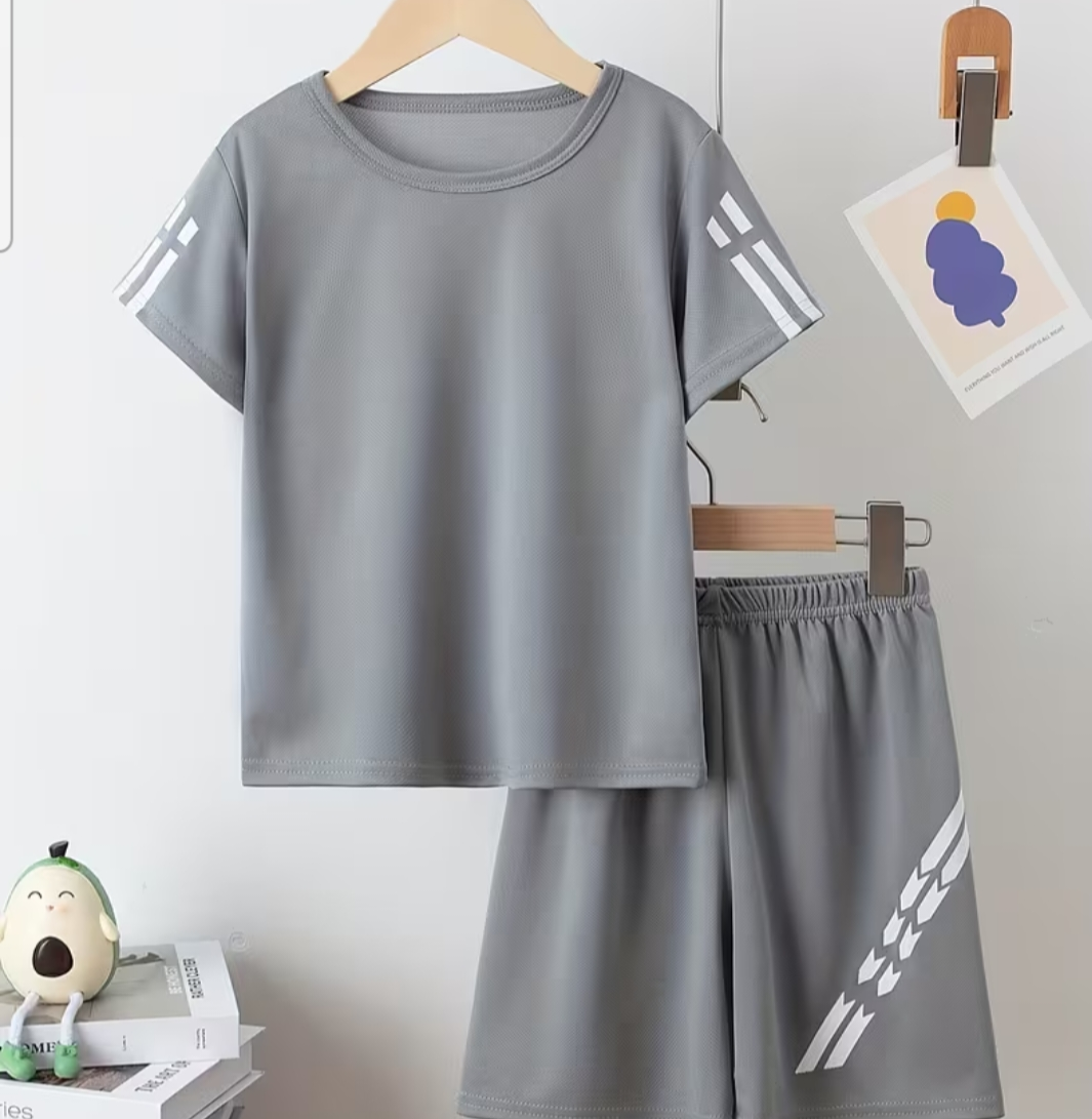 Kids shorts set