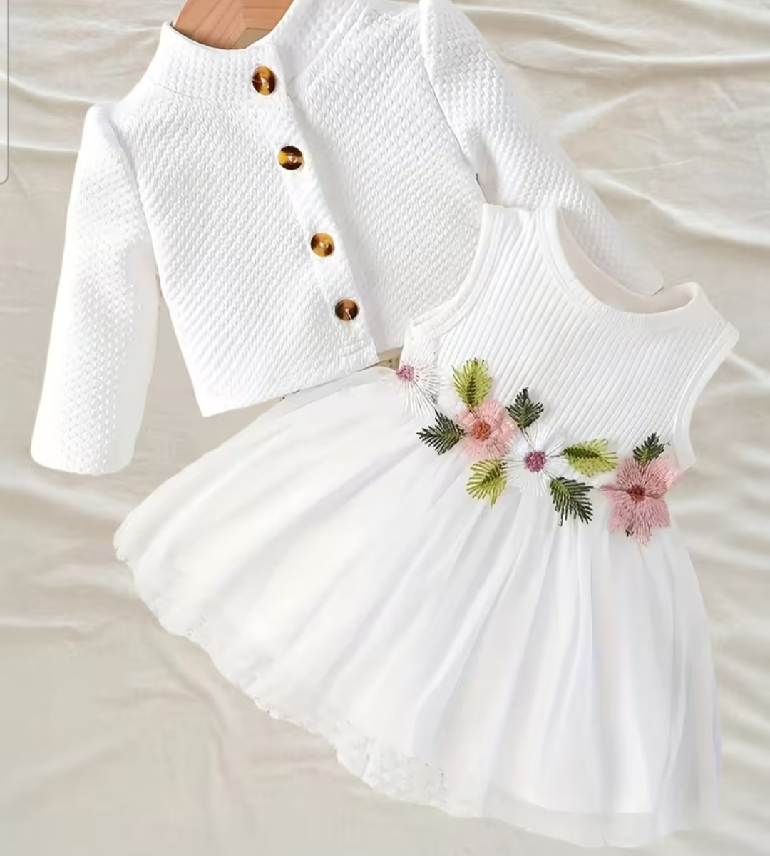 Newborn girl outfit