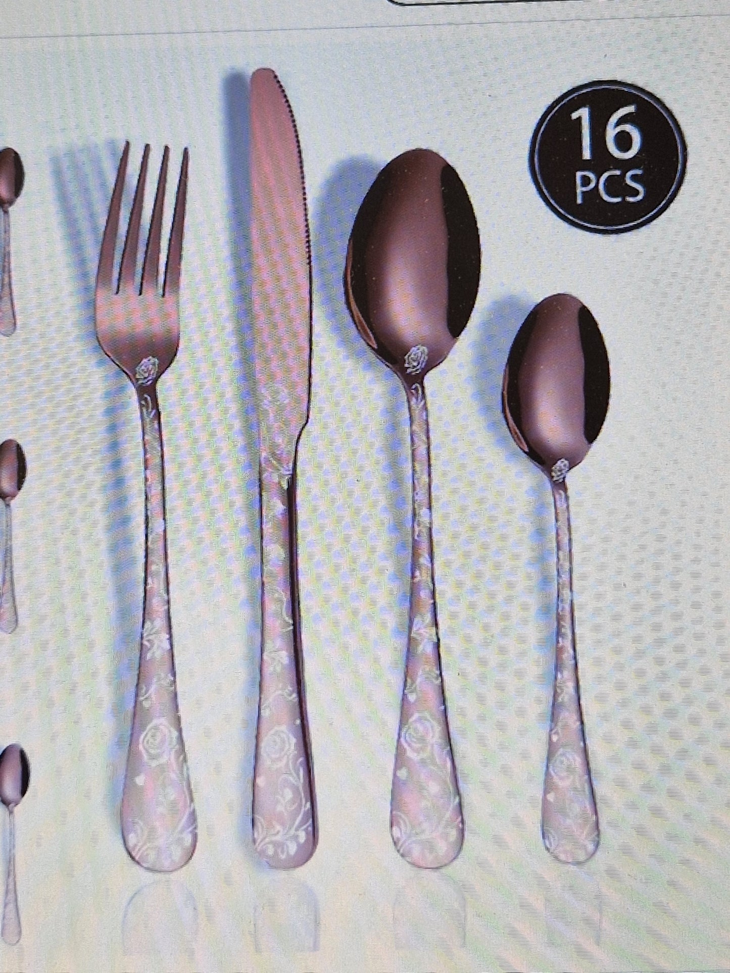 Pink cutlery set