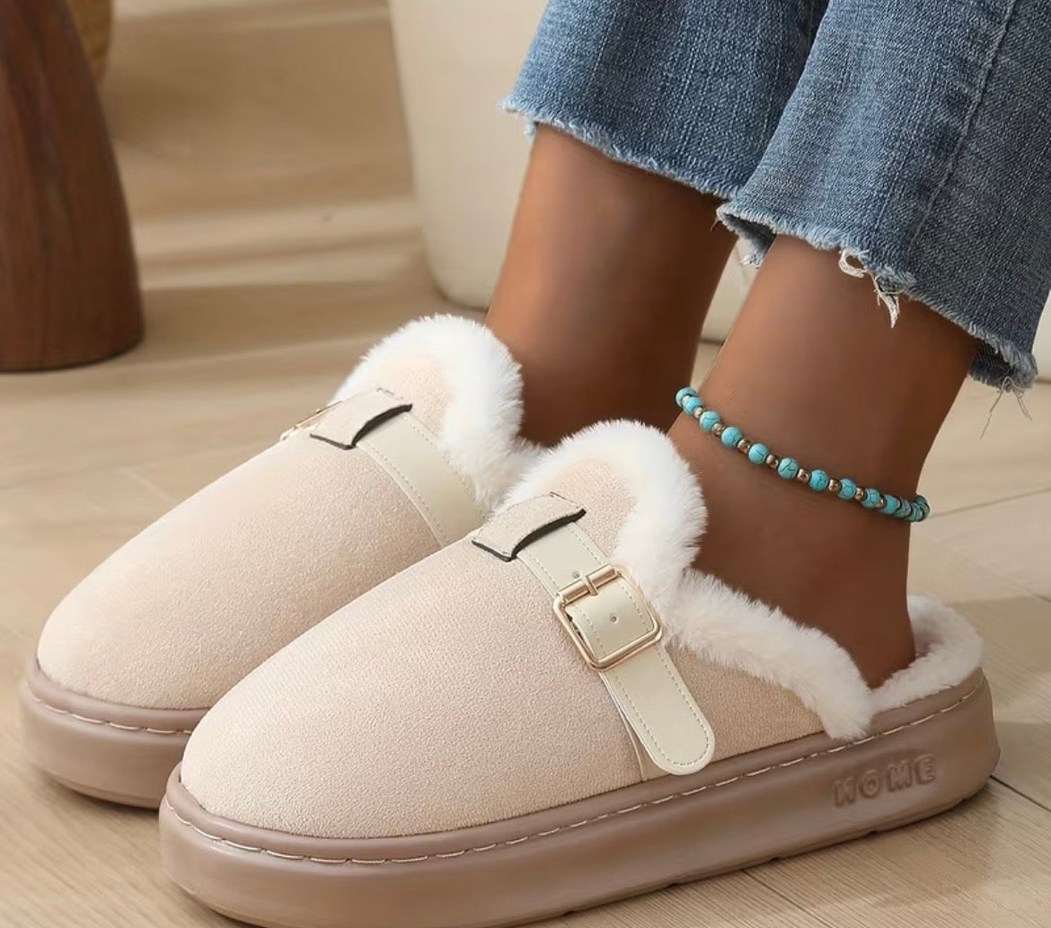 Women’s Cozy Slippers