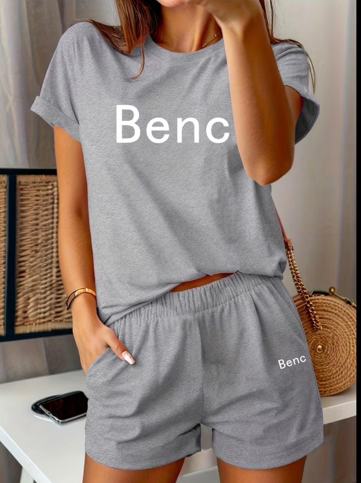 Women’s Short Set