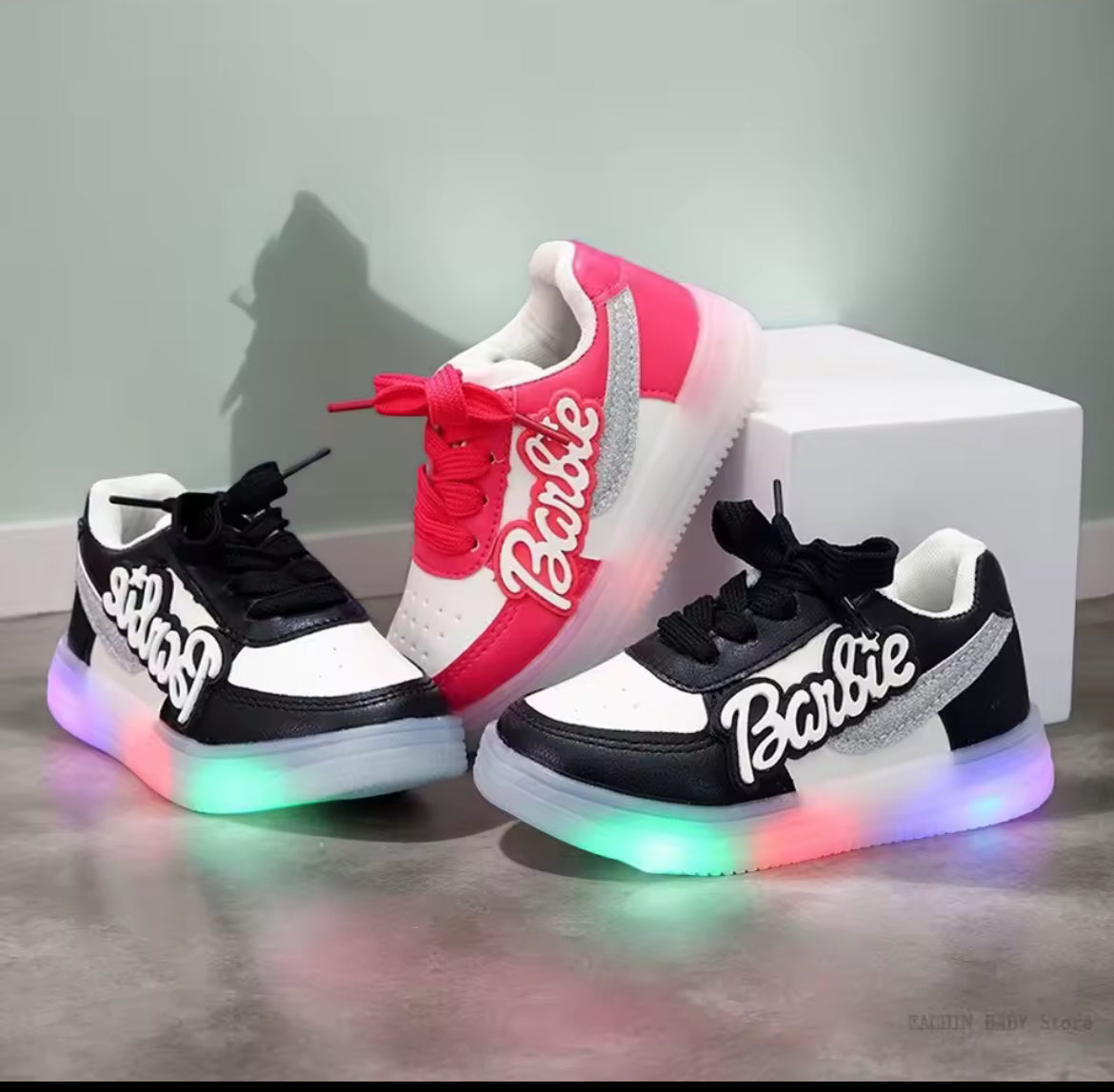 Girls Light Up Tranniers