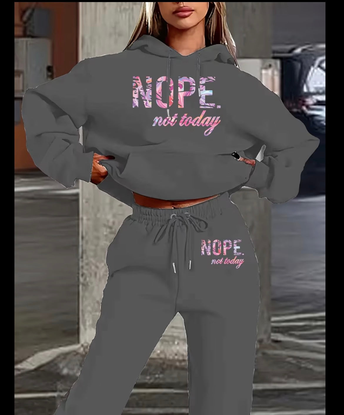 Women’s Tracksuit