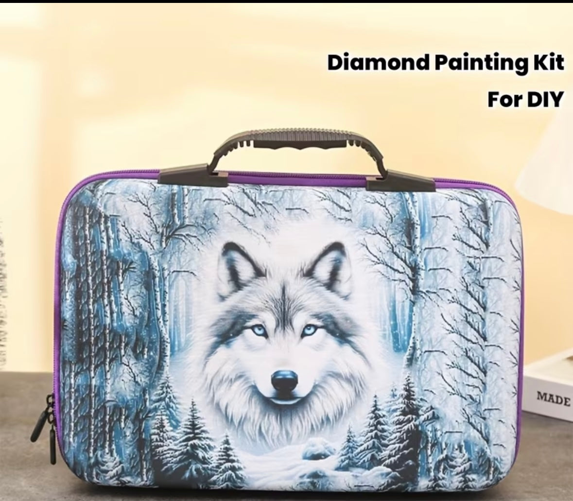 Wolf Diamond Painting Kit with 60-Grid clear storage bottle