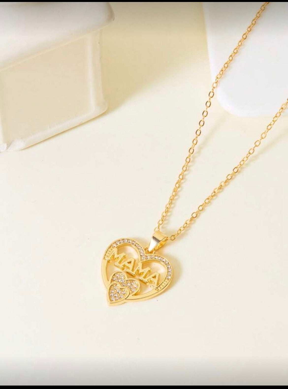 Mama Necklace