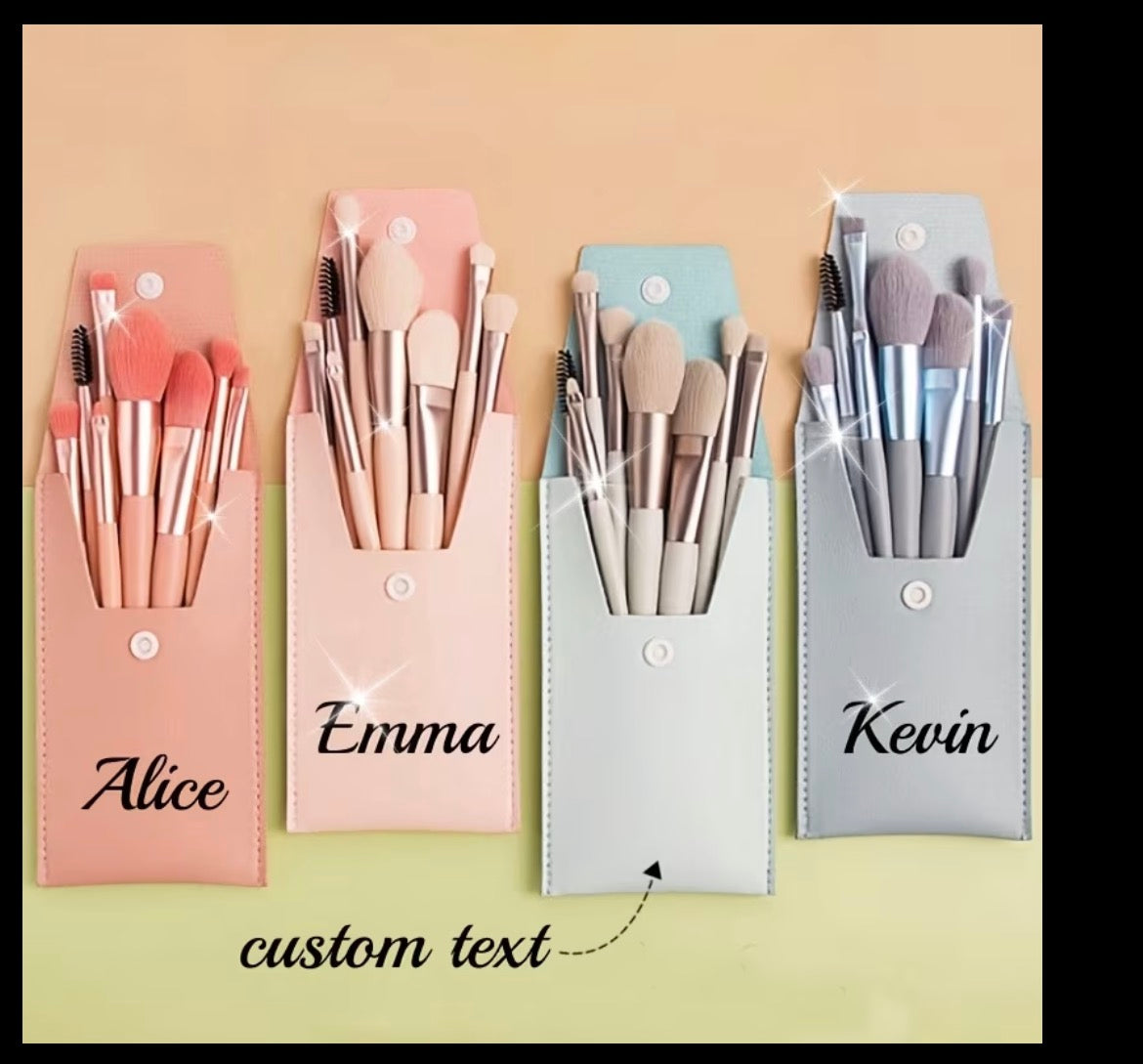 Personiled make up Brushes and case