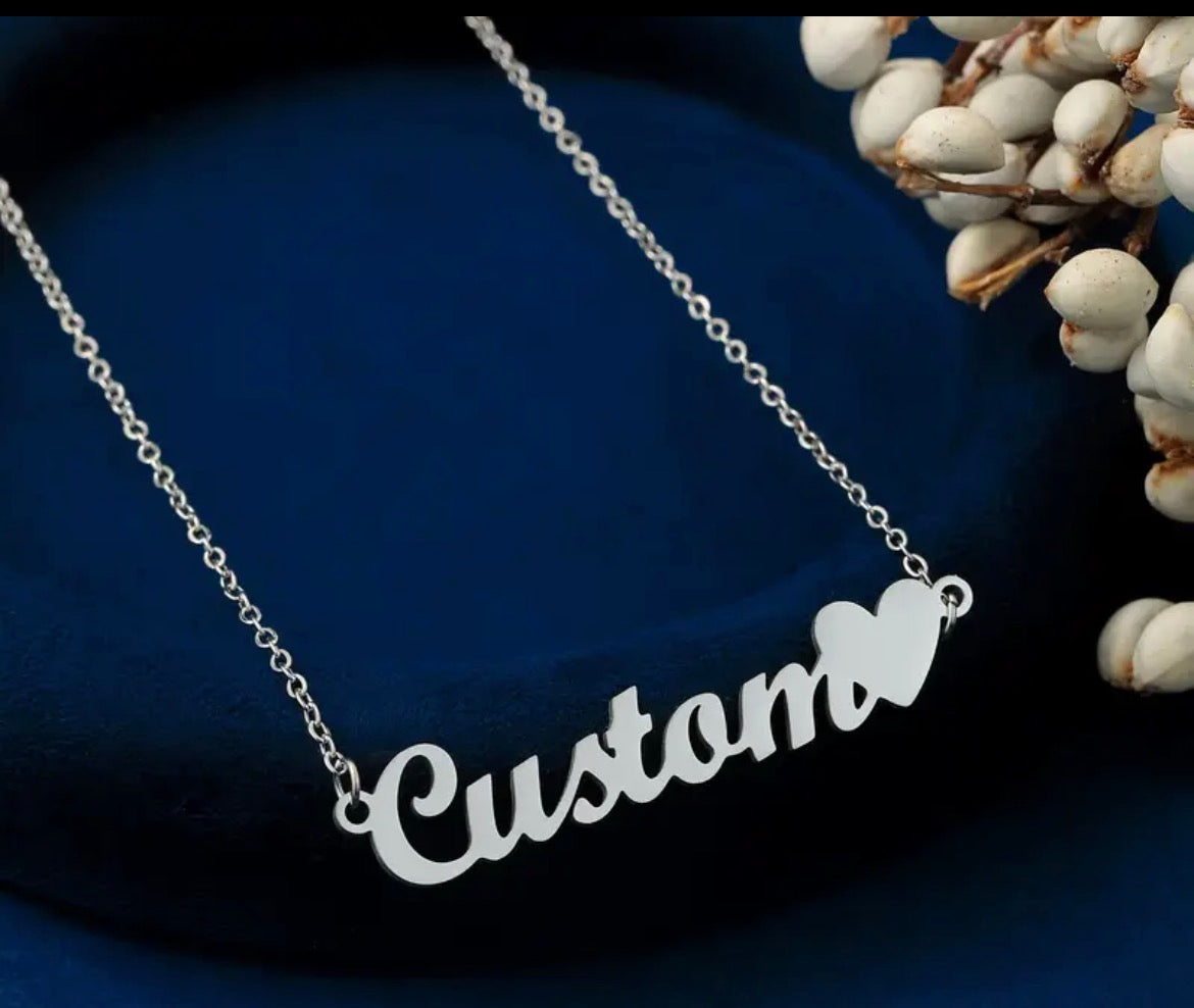 Personiled Neckalce
