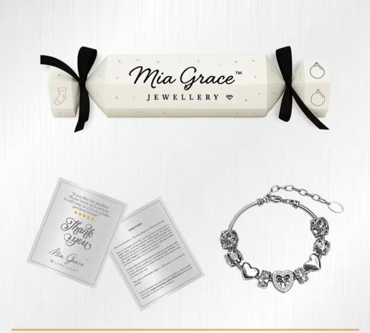 Women’s heart charm bracelet
