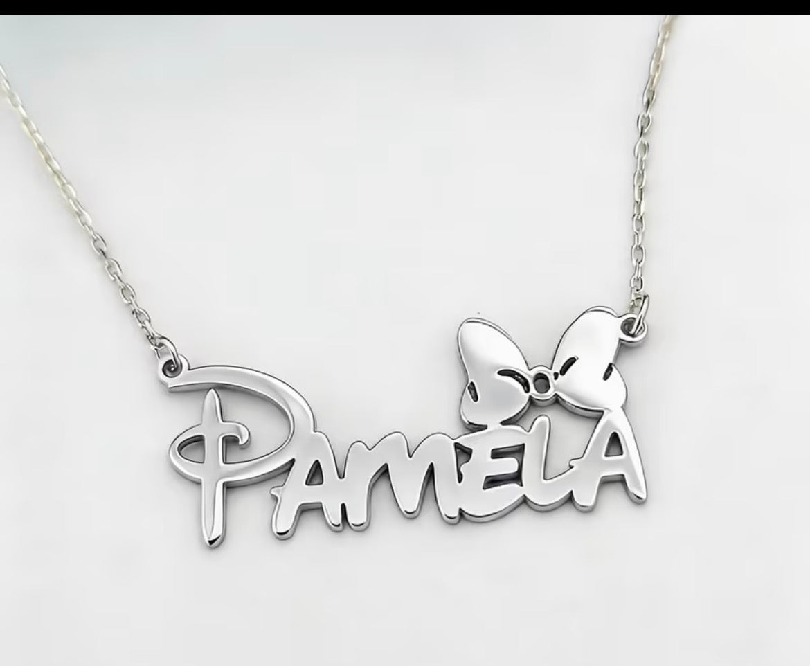 Personiled Mouse Necklace