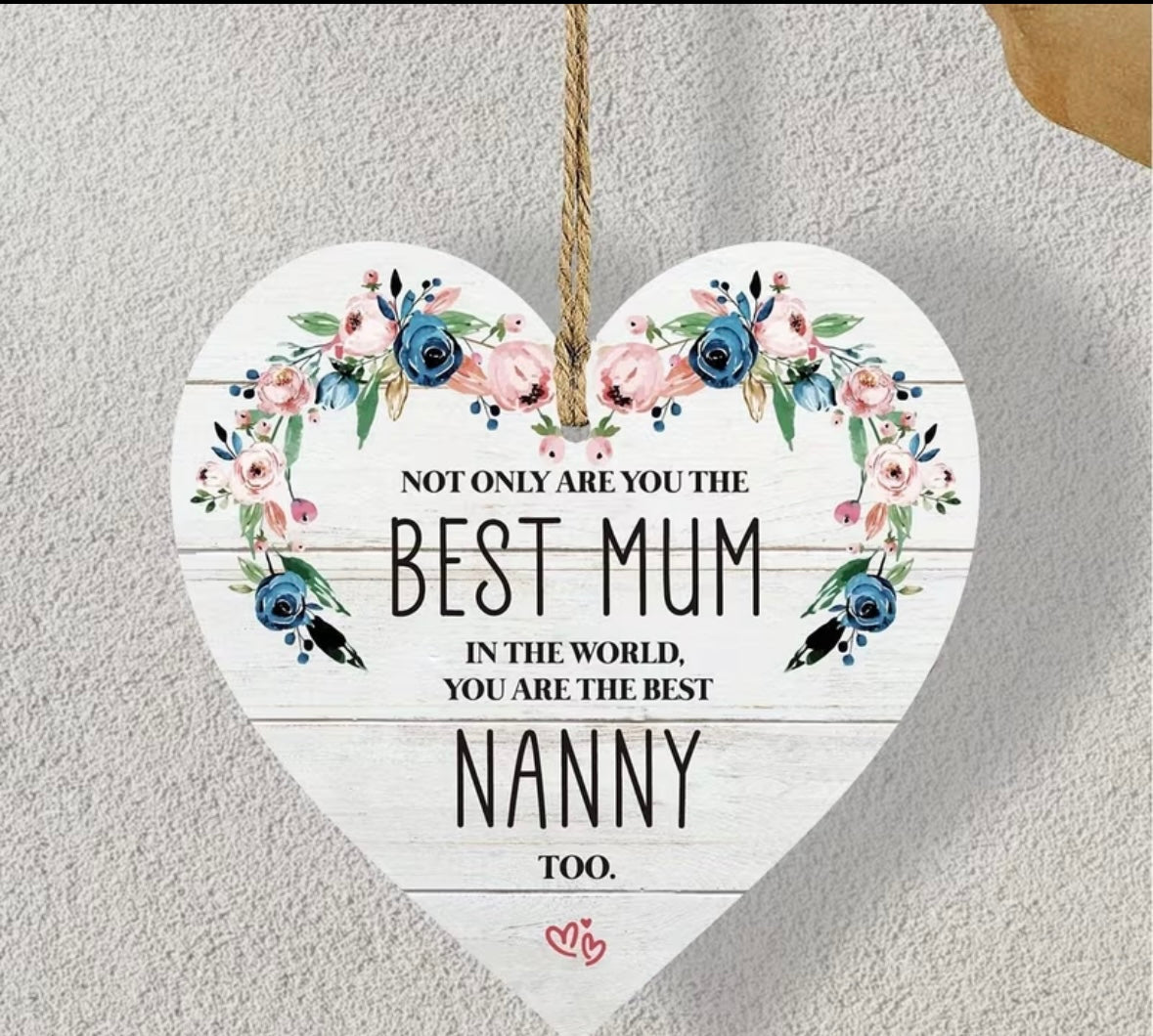 2D Flat Heart-Shaped Wooden Hanging Board