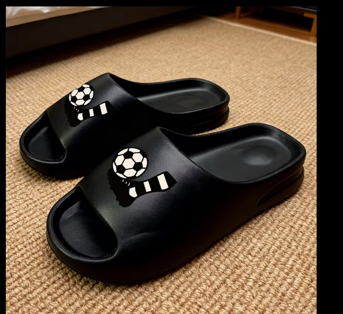 Men Football Sliders