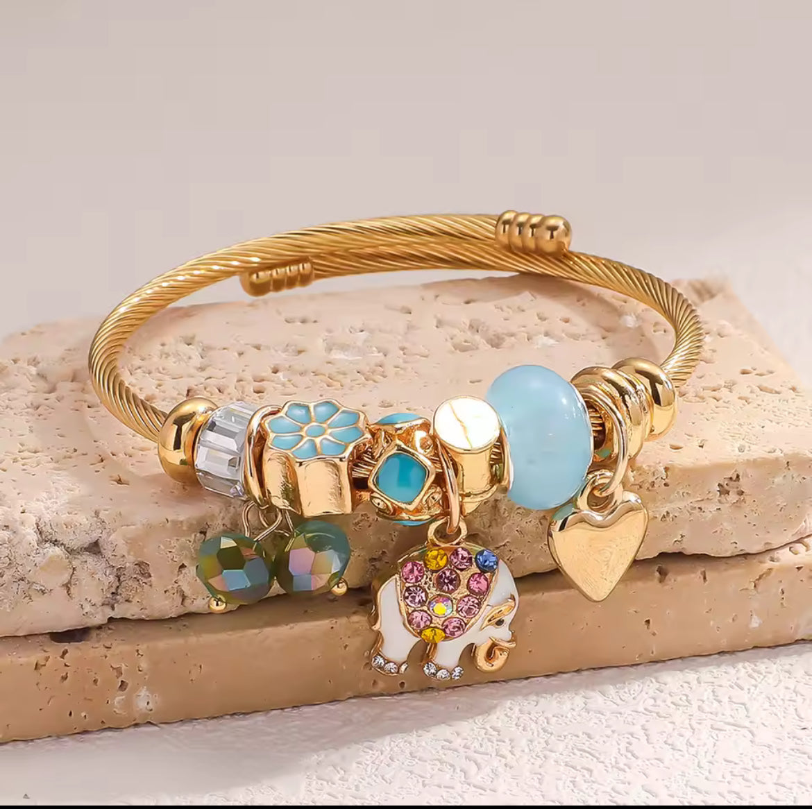 Elephant Charm Bracelet ￼