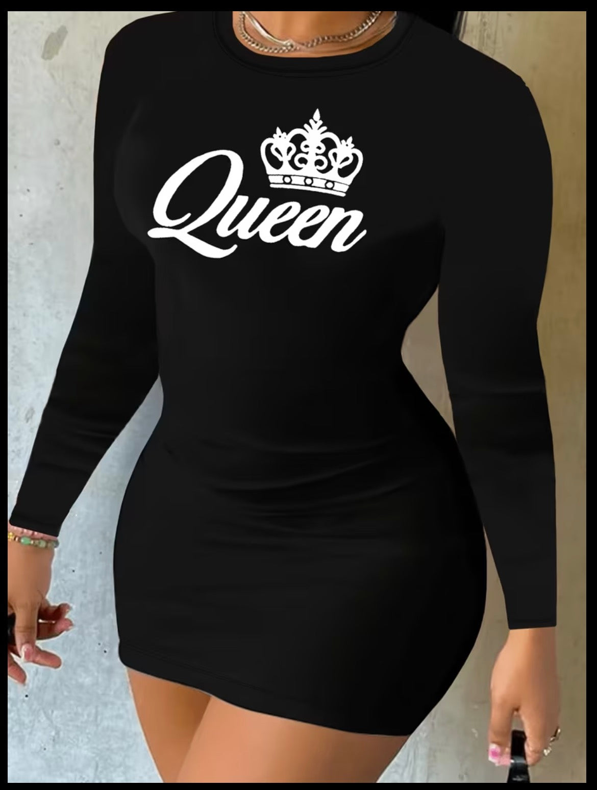 Women’s Queen Long Sleeve Dress