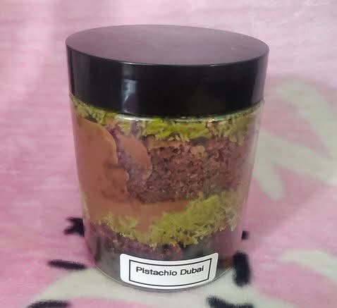 Dubai Pistachio Kunafa Brownie Cake Jar 250ml
