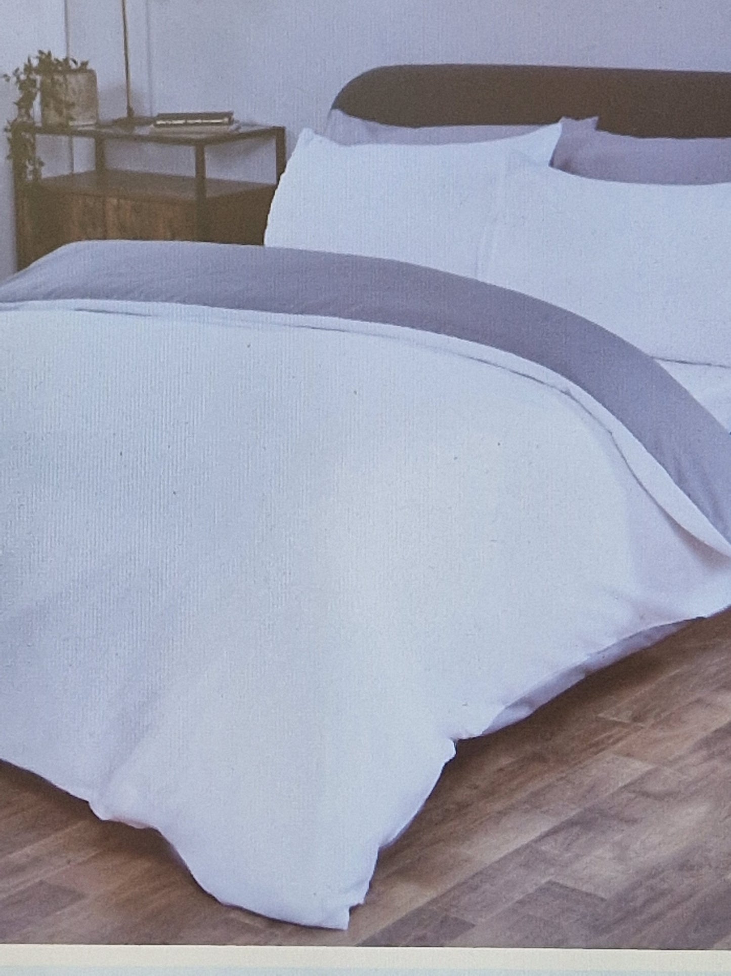 Bedding sets