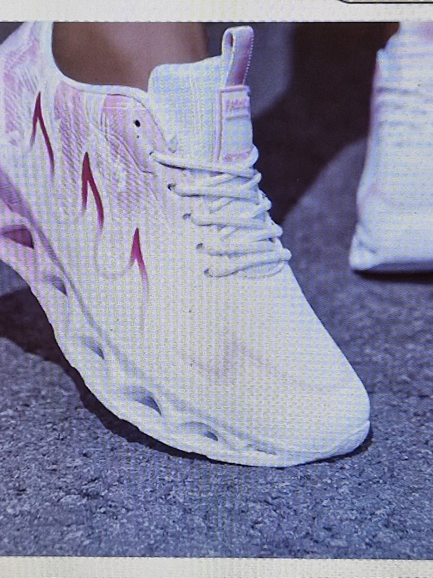 Women's sneskers
