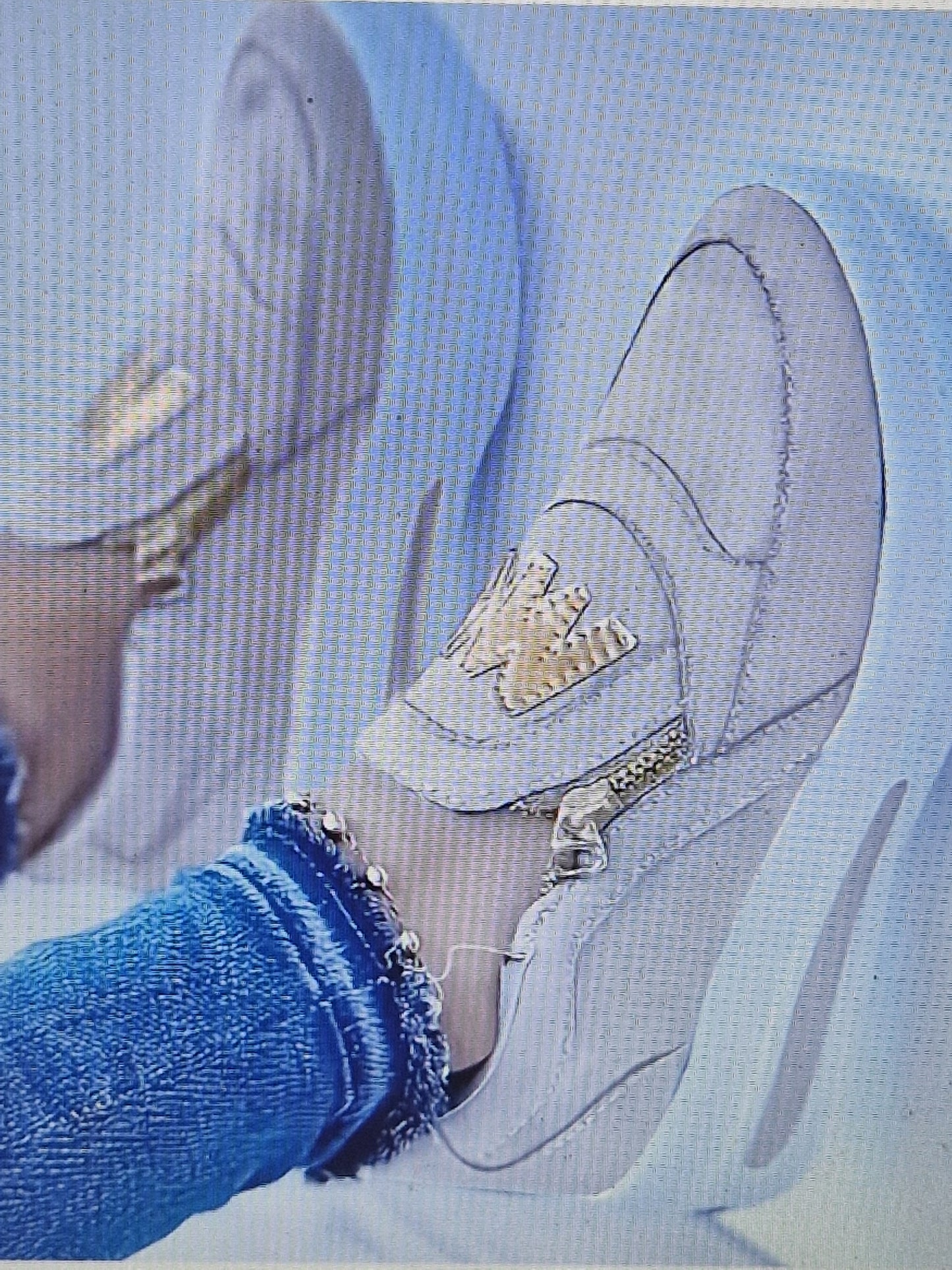 Women's sneaker