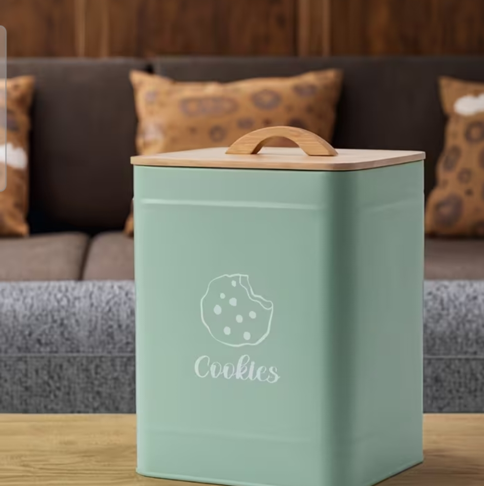 Biscuit barrel