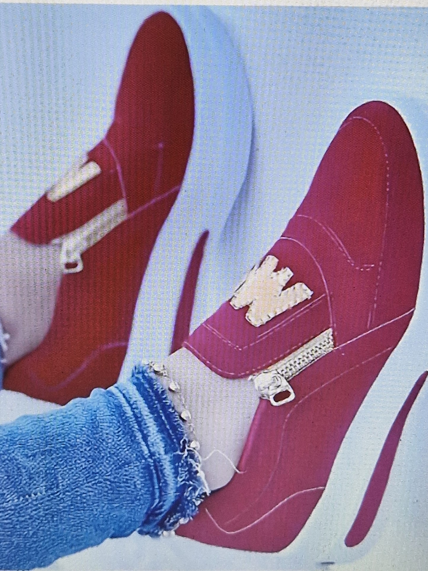 Women's sneaker