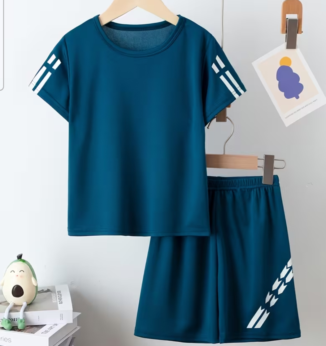 Kids shorts set